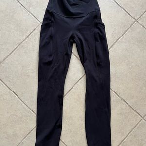Lululemon legging with pockets